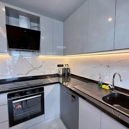 Sa Apartments! 1bd Flat 450m To Cleopatra شقة ألانيا