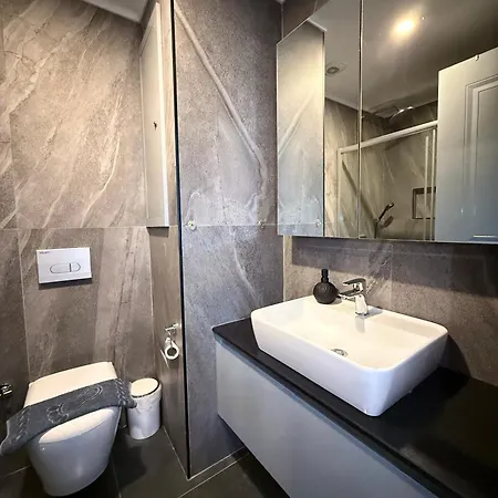 Sa Apartments! 1bd Flat 450m To Cleopatra *